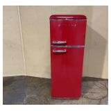 Galanz 22 in. 7.6 cu. ft. Retro Top Freezer Refrigerator, Hot Rod Red, Energy Star (Minor Transit Damage,  Door Gets Stuck When Trying To Shut But Door Functions)