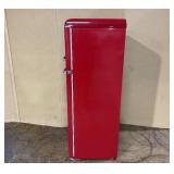 Galanz 22 in. 7.6 cu. ft. Retro Top Freezer Refrigerator, Hot Rod Red, Energy Star (Minor Transit Damage,  Door Gets Stuck When Trying To Shut But Door Functions)