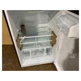 Vissani 18 cu. ft. Top Freezer Refrigerator in Stainless Steel, Garage Ready (Transit Damage)