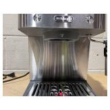 DeLonghi Classic Espresso Machine with Milk Frother, 15-Bar Pump & Temperature Control - Barista Coffee Maker Kit for Espresso, Latte, Cappuccino & Iced