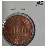 1982-D UNC Copper Large Date, 1960-D UNC Large Date, 1960-D MS-64, and a Small Date Lincoln cent
