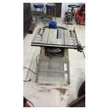 Delta Shop Master 10 inch table saw TS200LS