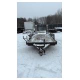 2007 Flatbed equipment trailer with two loading ramps