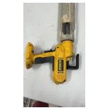 DeWalt Heavy Duty Cordless Adhesive Gun DC546