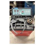 Mayflower 800 Electronic Wheel Balancer