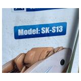 FUTURE Massage Chair with LCD Screen (FT-S13)