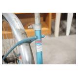 Vintage Hiawatha Bicycle. Gambles Hardware