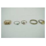 Jewelry Lot: Rings. 13