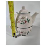 Pfaltzgraff "Winterberry" Tea for One