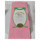 Alice Vanderbear "Remembearances" Wedding Bear w/Tag & "April" from Paradise Galleries