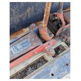 1.5 Ton Floor Jack with Handle - Red