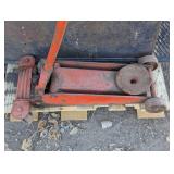 Large 1.5 Ton Jack with Handle - Orange