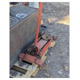 Large 1.5 Ton Jack with Handle - Orange