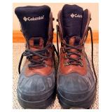 Merrell Slip On Shoes Size 9.5 and Columbia Boots, Hat and Sunglasses