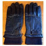 Nautica, Ping, Aris, Wigwam and other brand Assorted Winter Gloves, Mittens & Hats