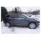 2012 Chevrolet Traverse LT Mid Size 4 Door FWD SUV