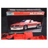 Convertible Mustang Model Kit - Revell 1/25 Scale