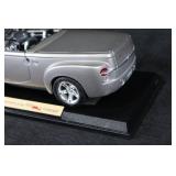 Maisto Chevrolet SSR Concept Convertible Model Car