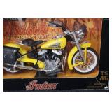 NewRay 1:6 Die-Cast 1948 Indian Motorcycle - Yellow with Black Saddlebags