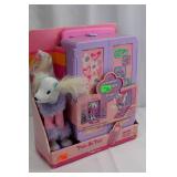 Barbie Pose-Me Pets Flucky Truck Plush Pony - 21 Accessories