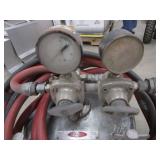 Binks Pressure Pot & 3 Liners