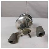 Daiwa gs-20 spinning reel  Corsair Bait Caster (Shimano)