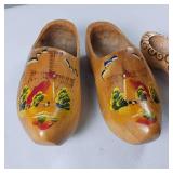 Vintage - Authentic Dutch Holland - real wooden clogs - shoes - Hand painted - size 23 - one decorative wall hanging clog. 