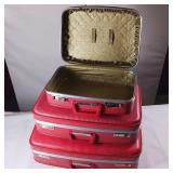 Old School Vintage Nesting Luggage Set - 3 Piece
