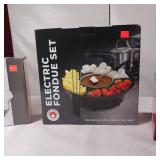 New in Boxes - Fondue - Smore Maker - Mason Earthen ware Bel Fer Gray Kitchen Gadgets