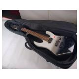Electric Guitar with Seagull Case - Ibanez Like New Condition