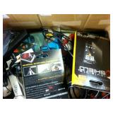 Ton of Stuff Mystery Box o