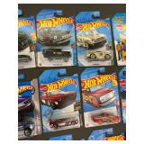 24 Hot Wheels
