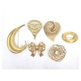 6 Gold Brooches/Pins
