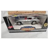 1/18 1963 Corvette Sting Ray