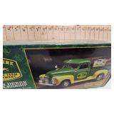 1/25th John Deere 1950 Chevy Pickup