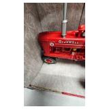 1/16 Farmall Super M