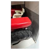 1/16 Farmall 706 Tractor