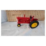 1/16 Massey Harris 44