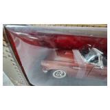 1/18 1957 Thunderbird