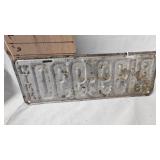 1925 Heavy Metal License Plate