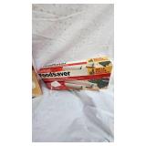 Food Saver Vacuum Sealer w/bags-works