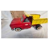 Tonka Hydraulic Dump Truck