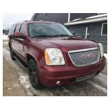 2010 GMC Yukon XL Denali AWD