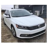 2018 Volkswagen Passat SE