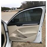 2018 Volkswagen Passat SE