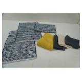 Blue & White Woven Fabric Placemats 5ct, washcloths
