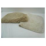 2 Bathroom Rugs
