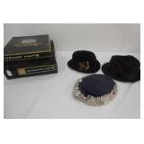 Vintage Ladies Hats. 3ct, comes with box