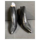 Abbleet Black Leather-Look Ankle Boots - US 10