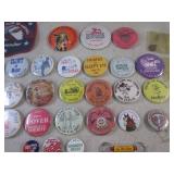 (BSB) Assorted Vintage Buttons, Key...